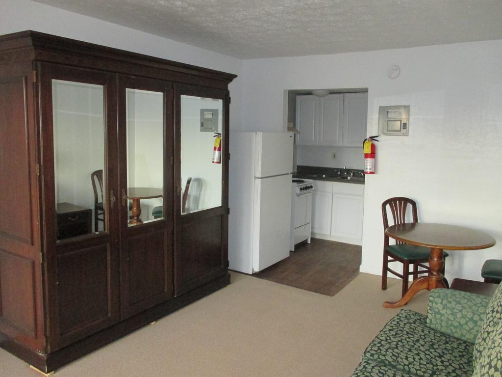 אטלנטה Budgetel Inn And Suites חדר תמונה